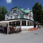 Depandance Hubertus 3*