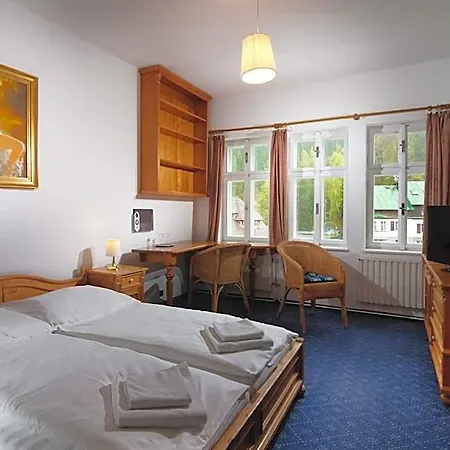 Otel Depandance Hubertus 3*