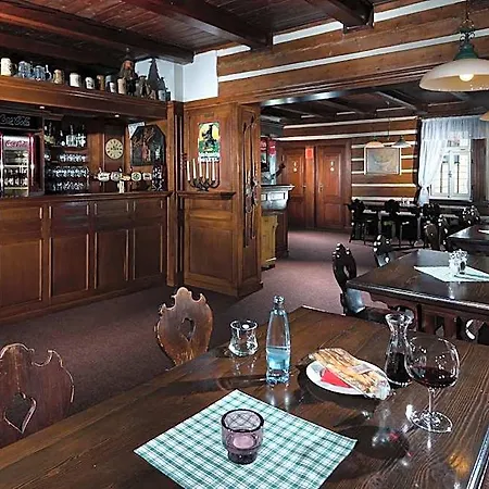 Otel Depandance Hubertus 3*